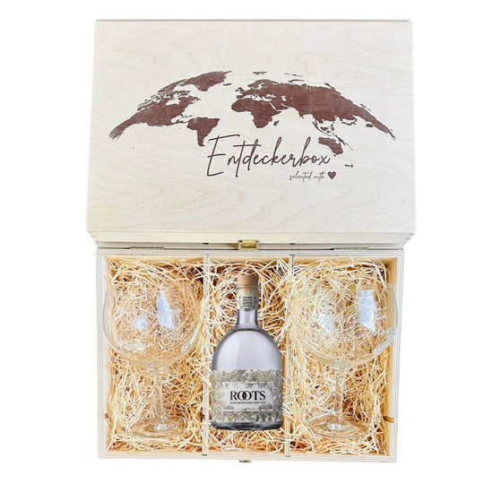 GIN GESCHENKE-SET mit gravierten Ballon Gläsern und Roots Marlborough Dry Gin in Holz-Entdeckerbox